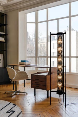 Monceau Floor floor lamp in an office