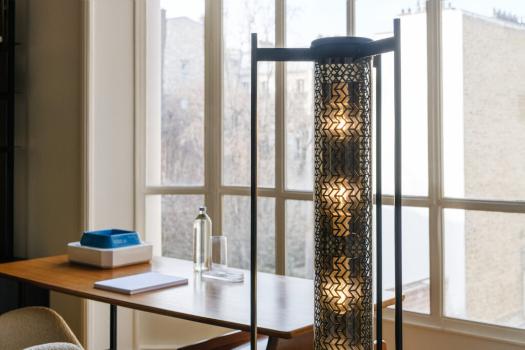 Monceau Floor floor lamp in an office
